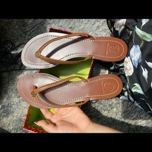 Tory Burch Terra Thong Veg Leather Sandles